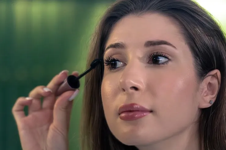 Dewy Skin Makeup Tutorial For Beginners